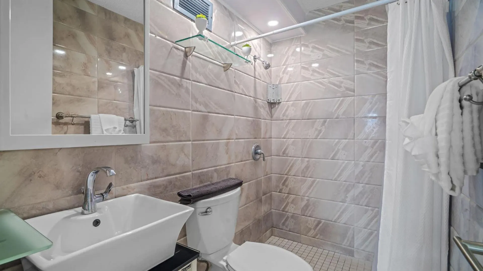 Million Dollar Ocean And City View Penthouse Suite 圣胡安 0*,